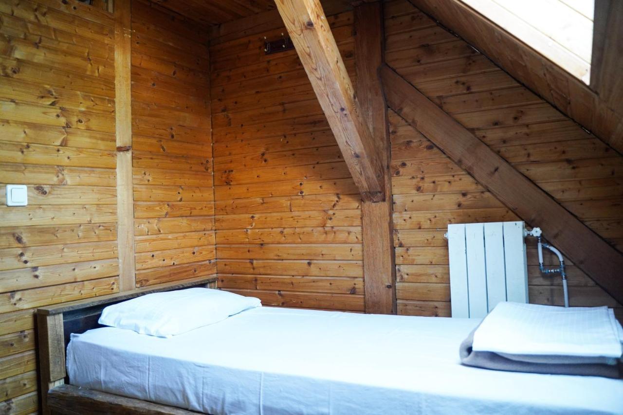 Planinarski Dom "Bijele Stijene" Mountain Lodge Tuk Vojni Экстерьер фото